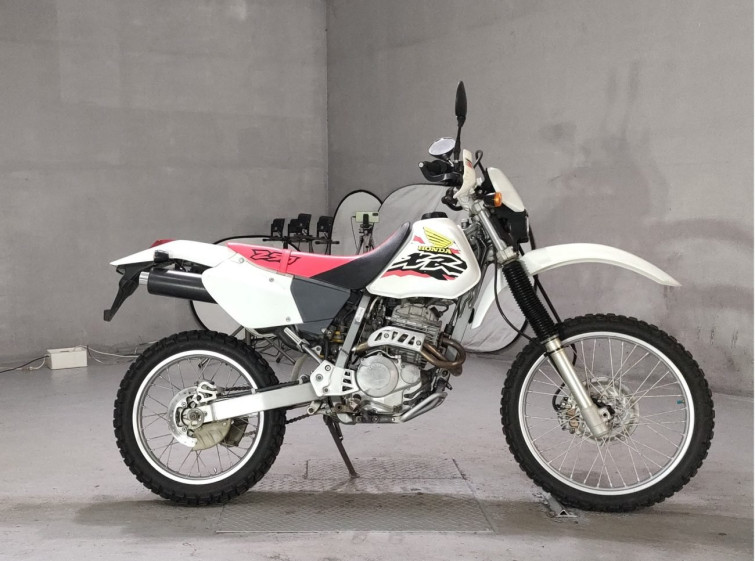 Мотоцикл Honda XR250 з пробігом 48451 km