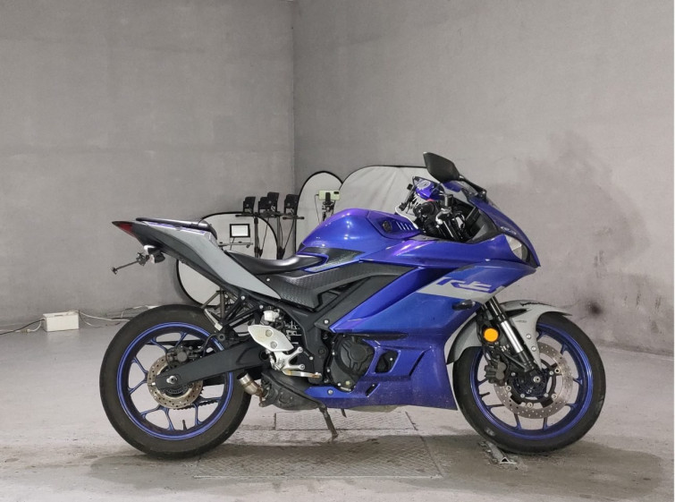 Мотоцикл Yamaha YZF-R3 з пробігом 11412 km