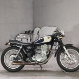 Мотоцикл Yamaha SR400 с пробегом 6075 km