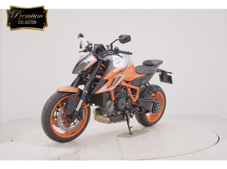 Мотоцикл KTM 1290 SUPERDUKE R с пробегом 4 km с пробегом 4 km