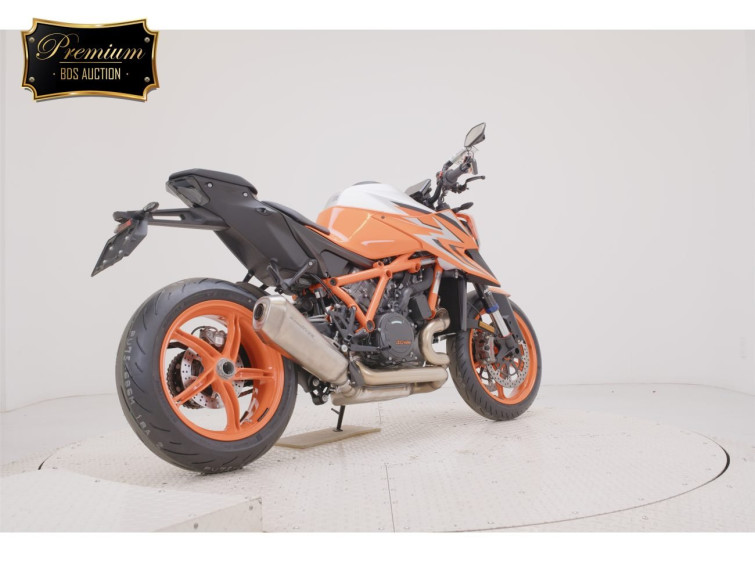 Мотоцикл KTM 1290 SUPERDUKE R с пробегом 4 km с пробегом 4 km