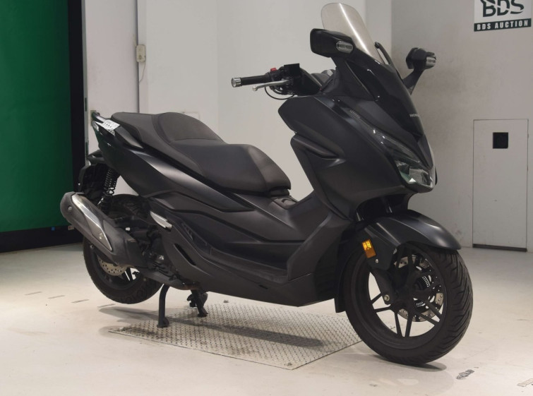 Мотоцикл Honda FORZA с пробегом 42023 km с пробегом 42023 km