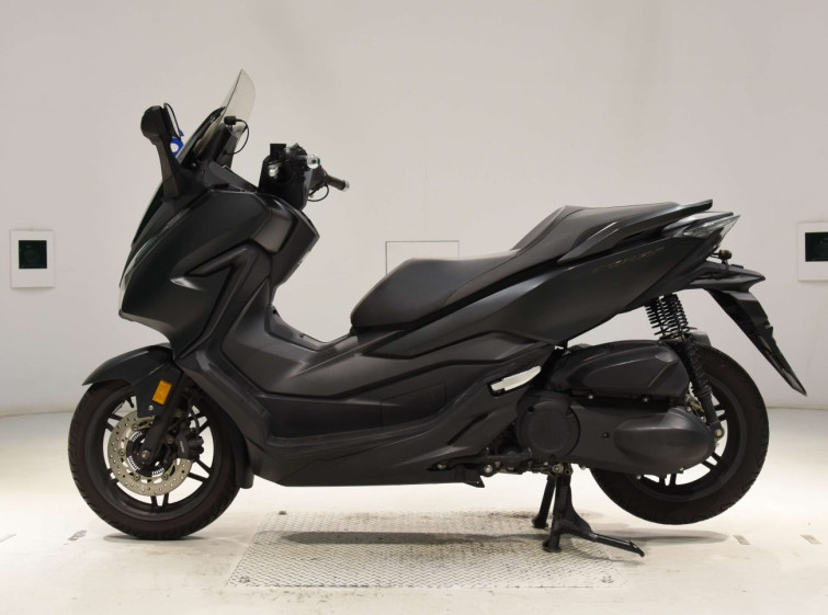 Мотоцикл Honda FORZA с пробегом 42023 km с пробегом 42023 km