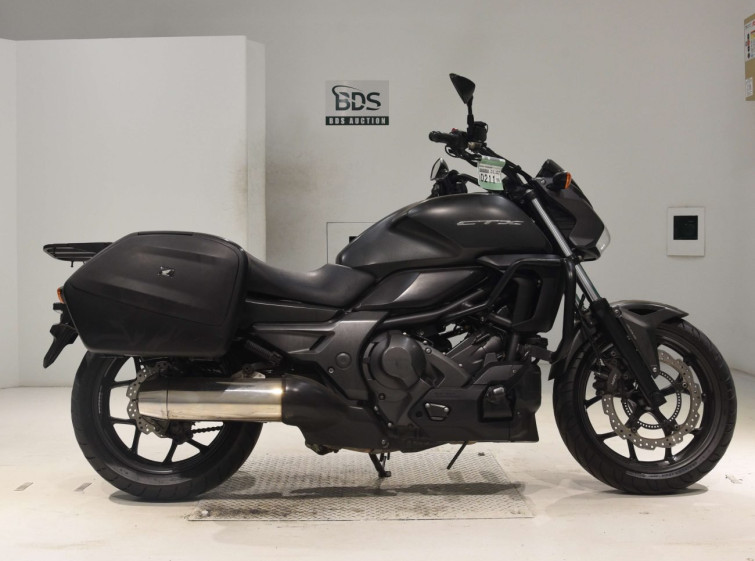 Мотоцикл Honda CTX700ND с пробегом 73031 km с пробегом 73031 km