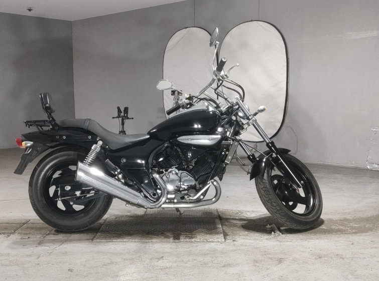 Мотоцикл Kawasaki ELIMINATOR 250V с пробегом 13663 km
