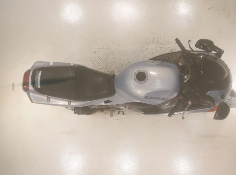 Мотоцикл Kawasaki ZZ-R400 с пробегом 38356 km с пробегом 38356 km