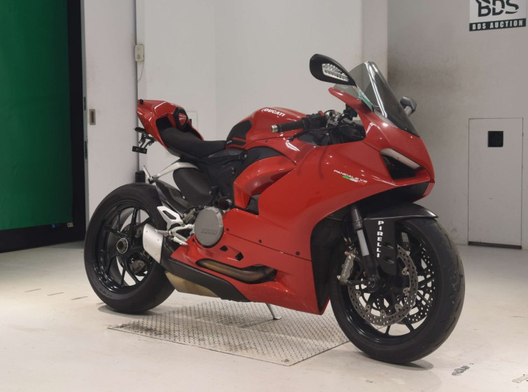 Мотоцикл Ducati PANIGALE V2 с пробегом 15116 km с пробегом 15116 km