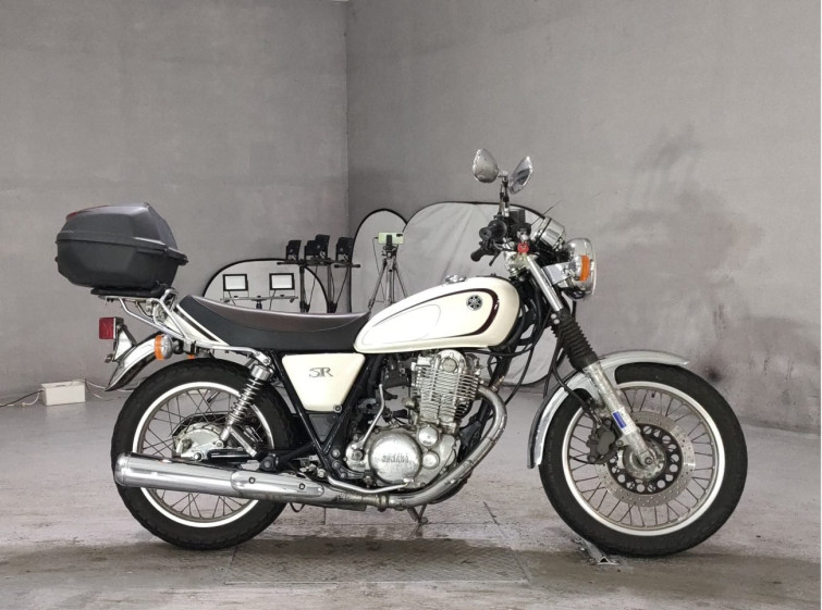 Мотоцикл Yamaha SR400 с пробегом 21366 km