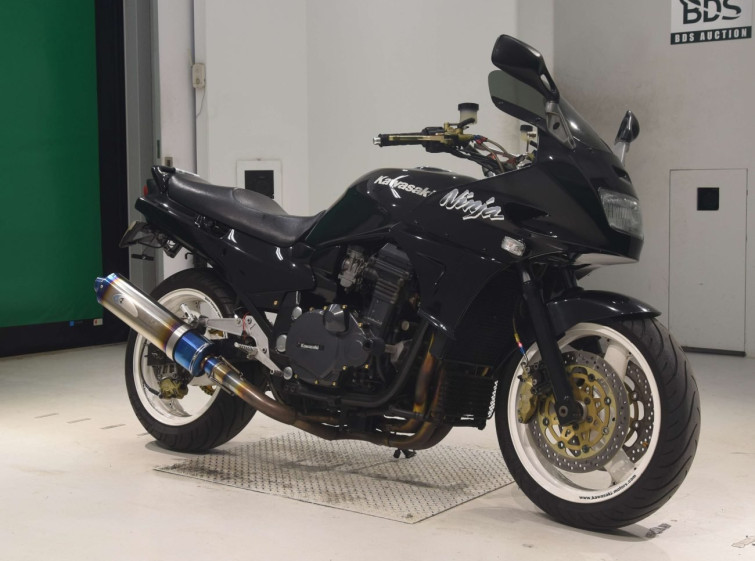 Мотоцикл Kawasaki GPZ1100 с пробегом 47561 km с пробегом 47561 km