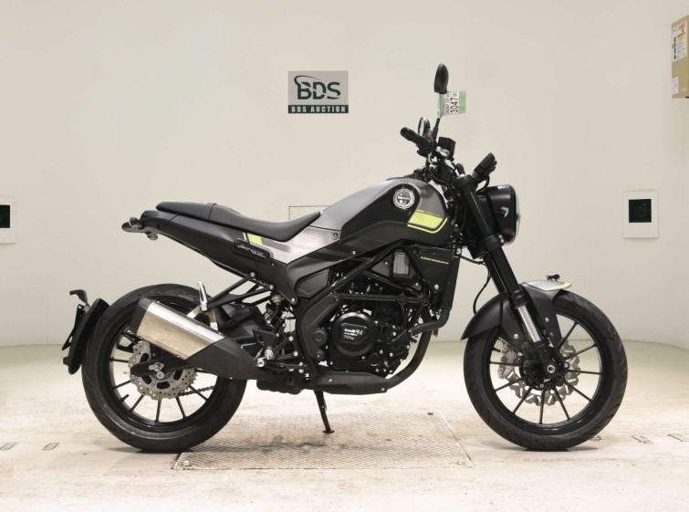 Мотоцикл Benelli LEONCINO 250