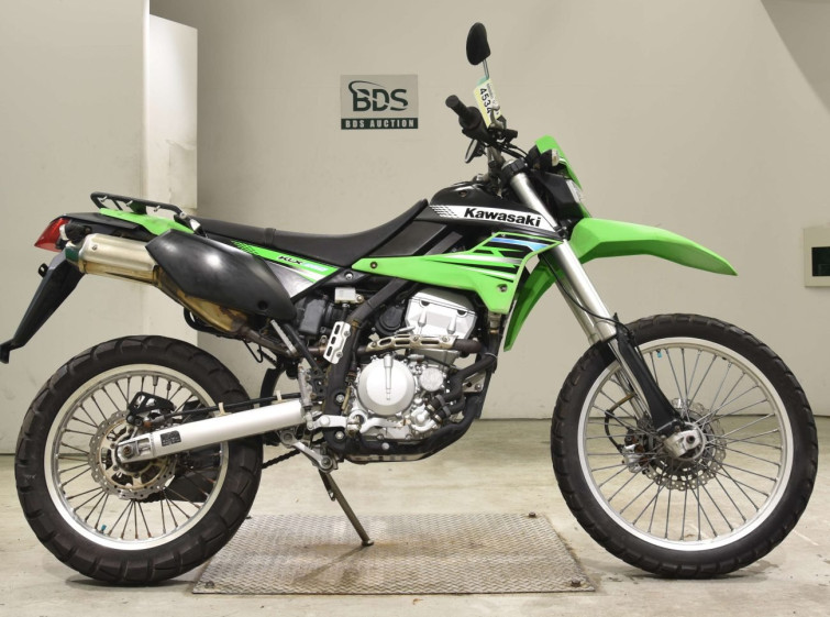 Мотоцикл Kawasaki KLX250 з пробігом 20126 km