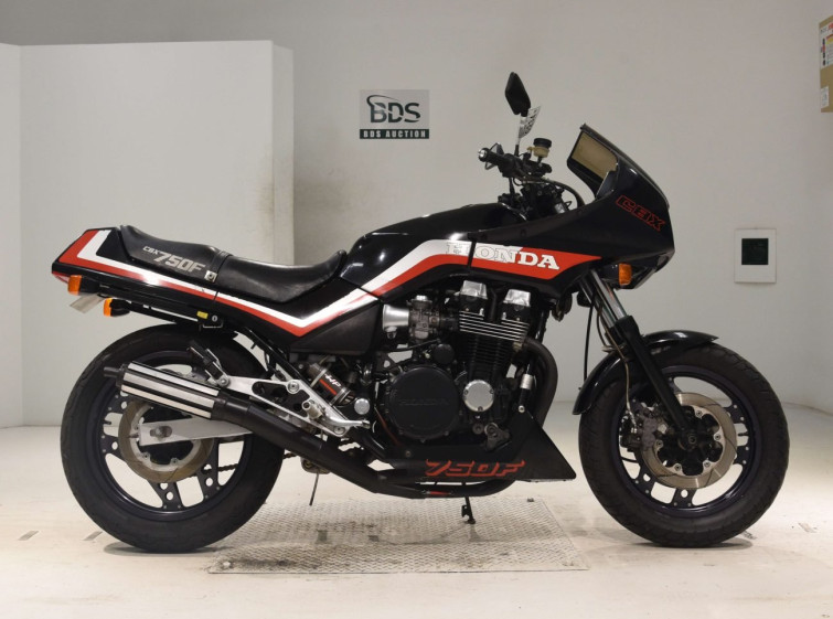 Мотоцикл Honda CBX750F з пробігом 44664 km з пробігом 44664 km