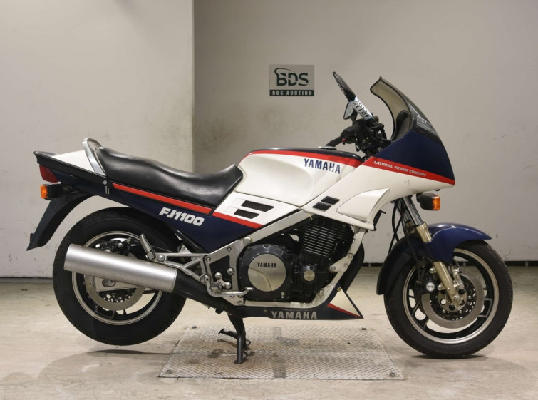 Мотоцикл Yamaha FJ1100 с пробегом 1 m