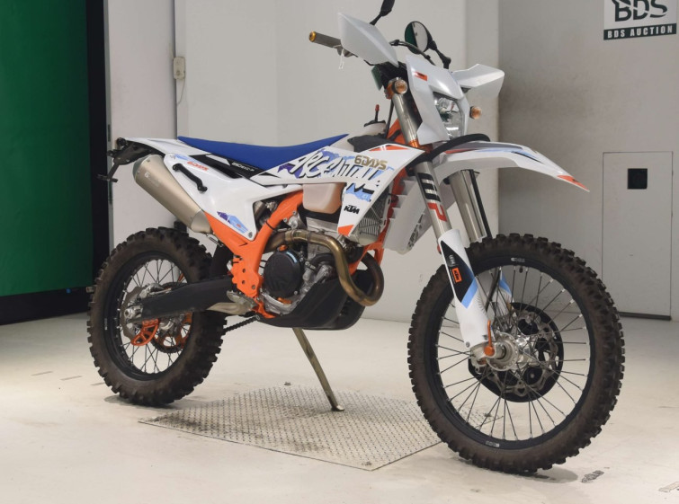 Мотоцикл KTM 250EXC-F6DAYS с пробегом 452 km с пробегом 452 km