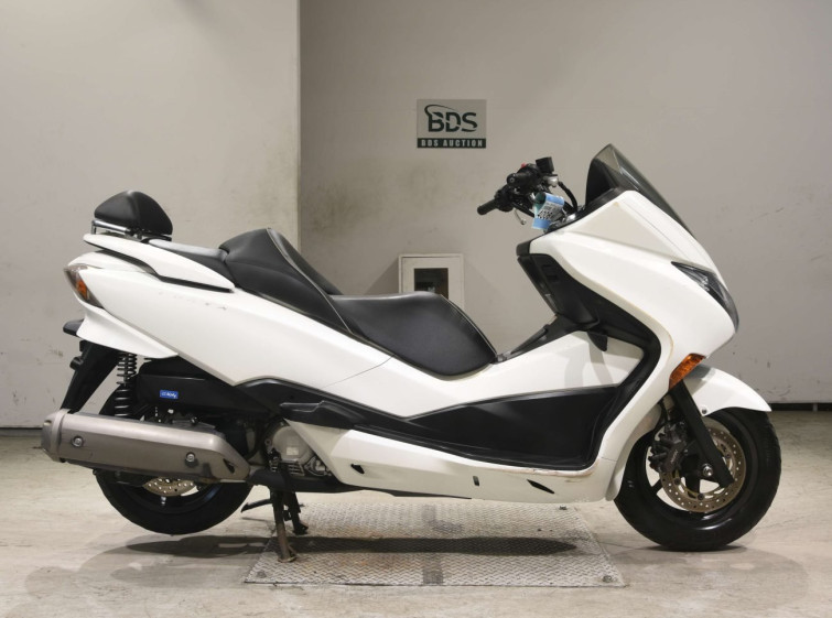 Мотоцикл Honda FORZA Z
