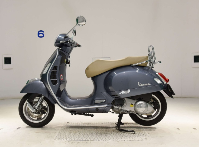 Мотоцикл Vespa GTS250 IE с пробегом 696 km с пробегом 696 km