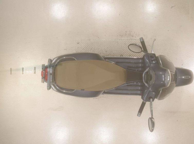 Мотоцикл Vespa GTS250 IE с пробегом 696 km с пробегом 696 km