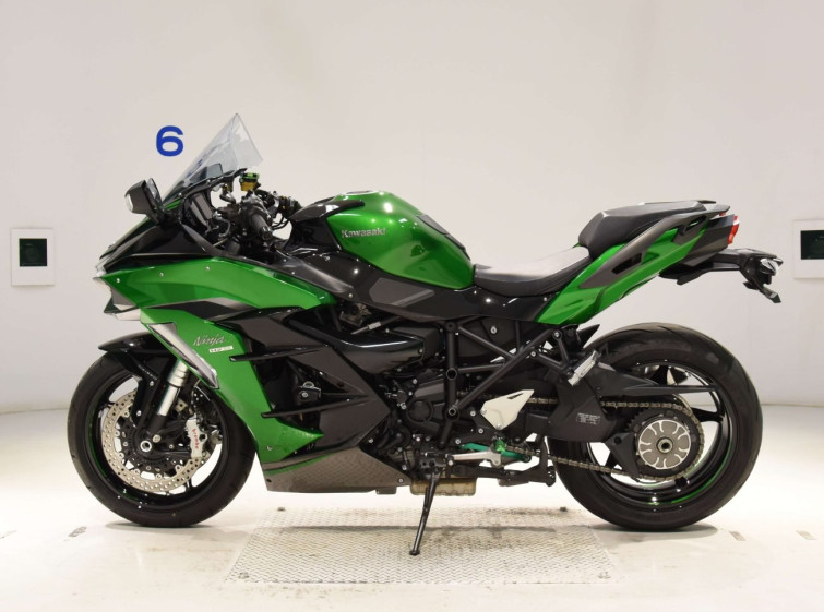 Мотоцикл Kawasaki NINJA H2 SX SE + с пробегом 8077 km с пробегом 8077 km