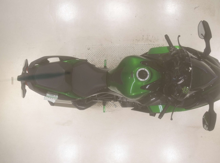 Мотоцикл Kawasaki NINJA H2 SX SE + с пробегом 8077 km с пробегом 8077 km
