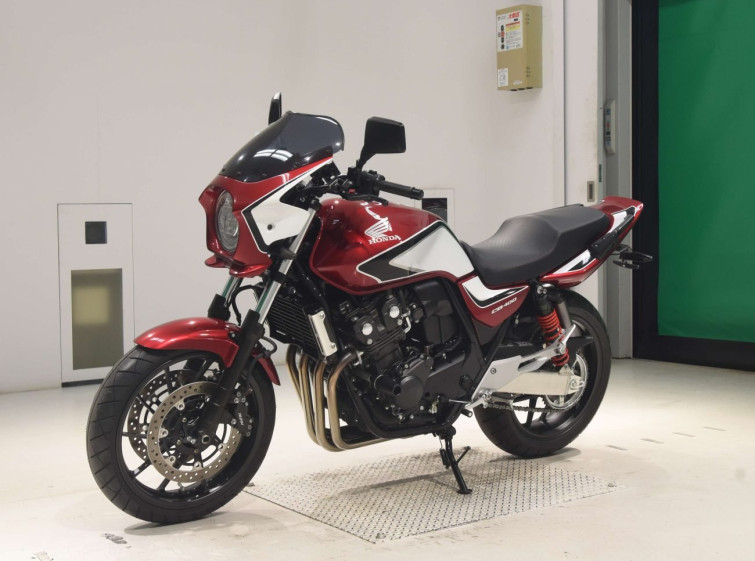 Мотоцикл Honda CB400SFA з пробігом 747 km з пробігом 747 km