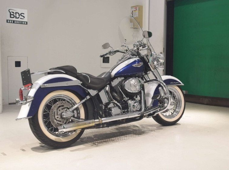 Мотоцикл HD DELUXE FLSTN1450 с пробегом 45736 km с пробегом 45736 km