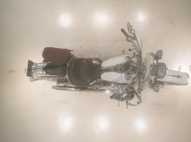 Мотоцикл HD DELUXE FLSTN1450 с пробегом 45736 km с пробегом 45736 km