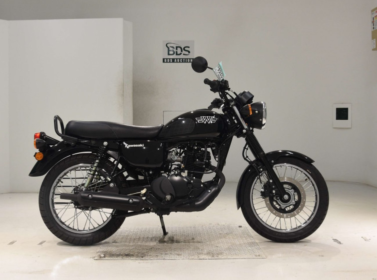 Мотоцикл Kawasaki W175A с пробегом 552 km с пробегом 552 km