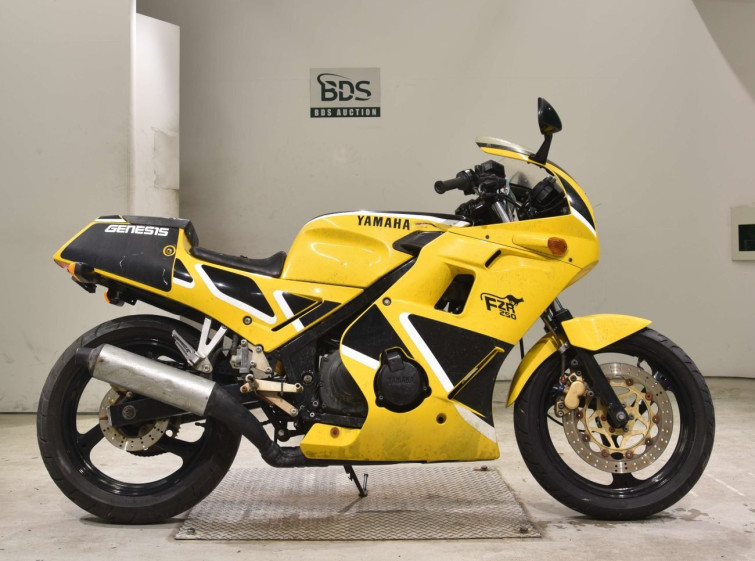Мотоцикл Yamaha FZR250R с пробегом 17516 km