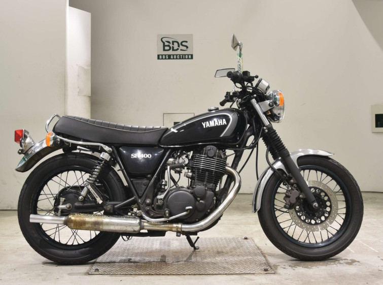 Мотоцикл Yamaha SR400 с пробегом 34672 km