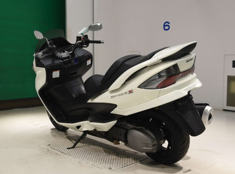 Мотоцикл Suzuki SKYWAVE 250S с пробегом 9866 km с пробегом 9866 km