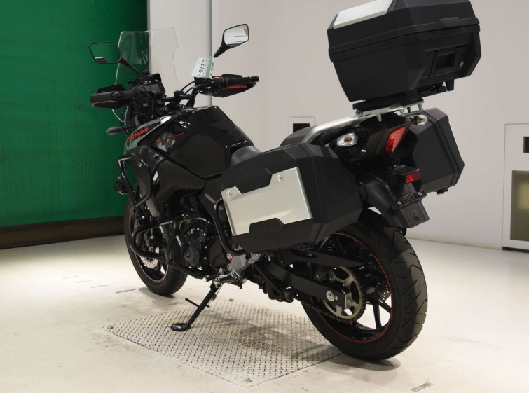 Мотоцикл Suzuki V-STROM 250A з пробігом 6477 km з пробігом 6477 km