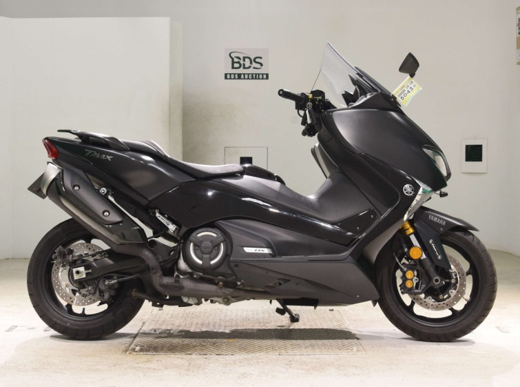 Мотоцикл Yamaha T-MAX530DX с пробегом 21279 km