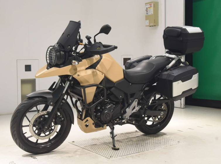 Мотоцикл Suzuki V-STROM 250A с пробегом 15419 km с пробегом 15419 km
