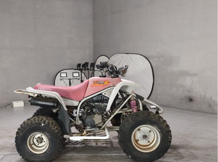 Мотоцикл Yamaha YF200S