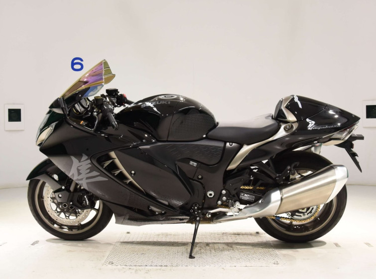 Мотоцикл Suzuki GSX1300R HAYABUSA с пробегом 2454 km с пробегом 2454 km