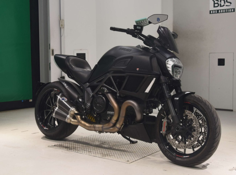 Мотоцикл Ducati DIAVEL с пробегом 14205 km с пробегом 14205 km