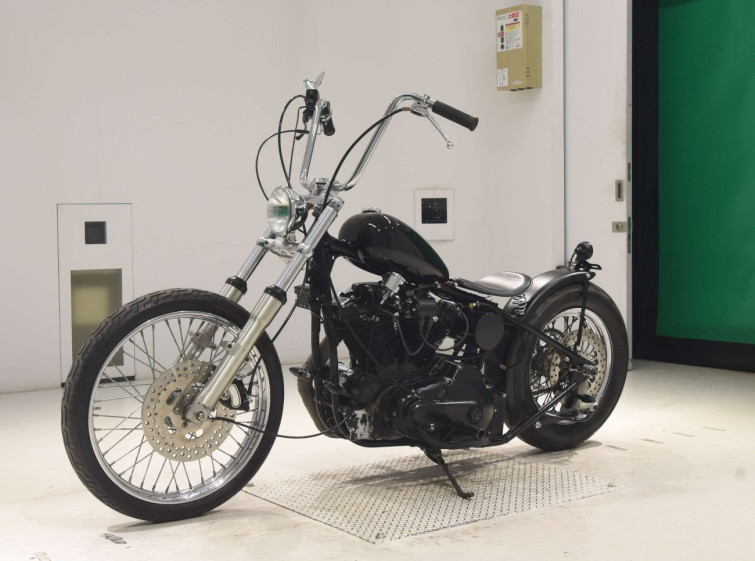 Мотоцикл HD SPORTSTER XLH1000 с пробегом 2 km с пробегом 2 km