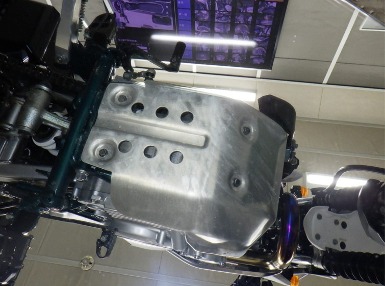 Мотоцикл Yamaha SEROW XT250 с пробегом 940 km с пробегом 940 km