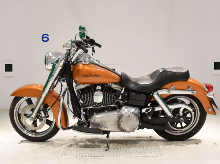 Мотоцикл HD SWITCHBACK FLD1580 з пробігом 15263 km з пробігом 15263 km