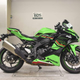 Мотоцикл Kawasaki ZX-4RR с пробегом 5842 km