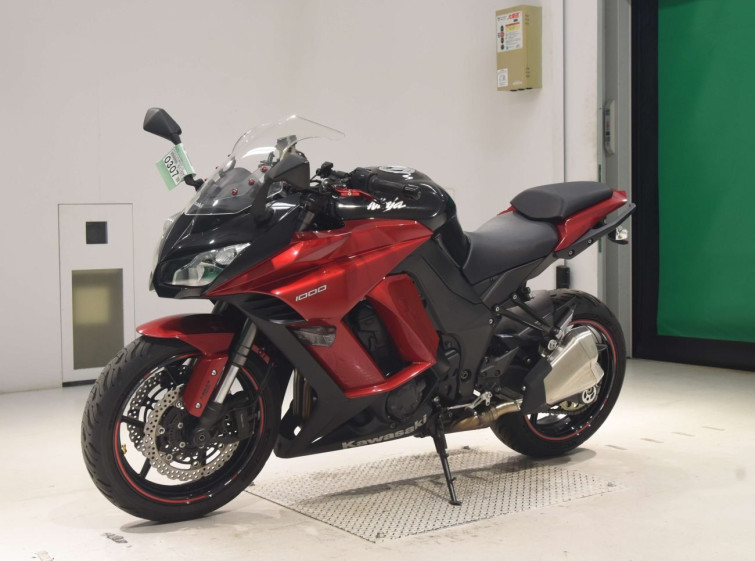Мотоцикл Kawasaki NINJA1000A с пробегом 33253 km с пробегом 33253 km