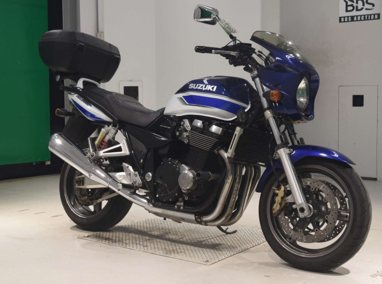 Мотоцикл Suzuki GSX1400 з пробігом 65710 km з пробігом 65710 km