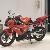 Мотоцикл Honda VTR250 с пробегом 11360 km с пробегом 11360 km