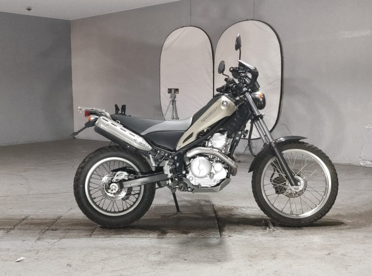 Мотоцикл Yamaha TRICKER с пробегом 30140 km