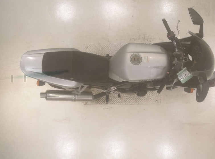 Мотоцикл Yamaha FZ400 с пробегом 8978 km с пробегом 8978 km