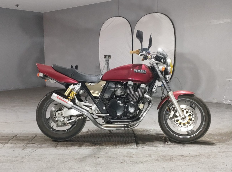 Мотоцикл Yamaha XJR400 с пробегом 8824 km