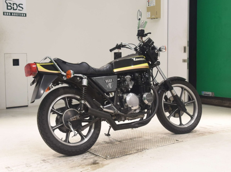 Мотоцикл Kawasaki Z550 с пробегом 27710 m с пробегом 27710 m