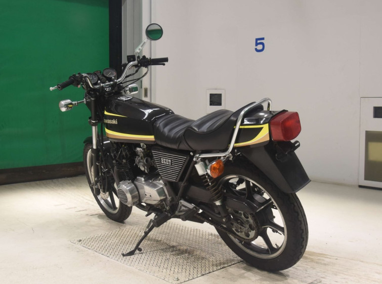 Мотоцикл Kawasaki Z550 с пробегом 27710 m с пробегом 27710 m