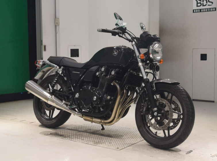 Мотоцикл Honda CB1100A с пробегом 2581 km с пробегом 2581 km