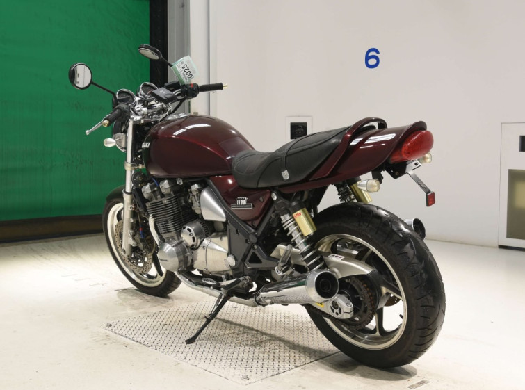 Мотоцикл Kawasaki ZEPHYR1100 с пробегом 25558 km с пробегом 25558 km